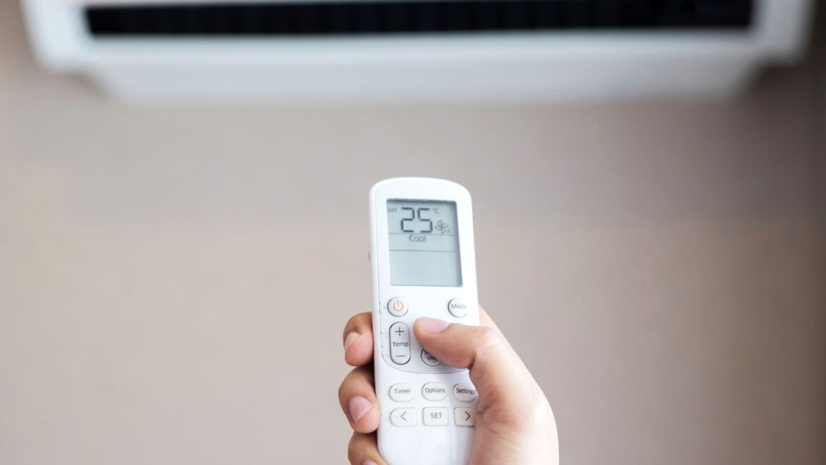 Remote Temperature Control: Keeping Your Storage Unit Safe from Afar Image2