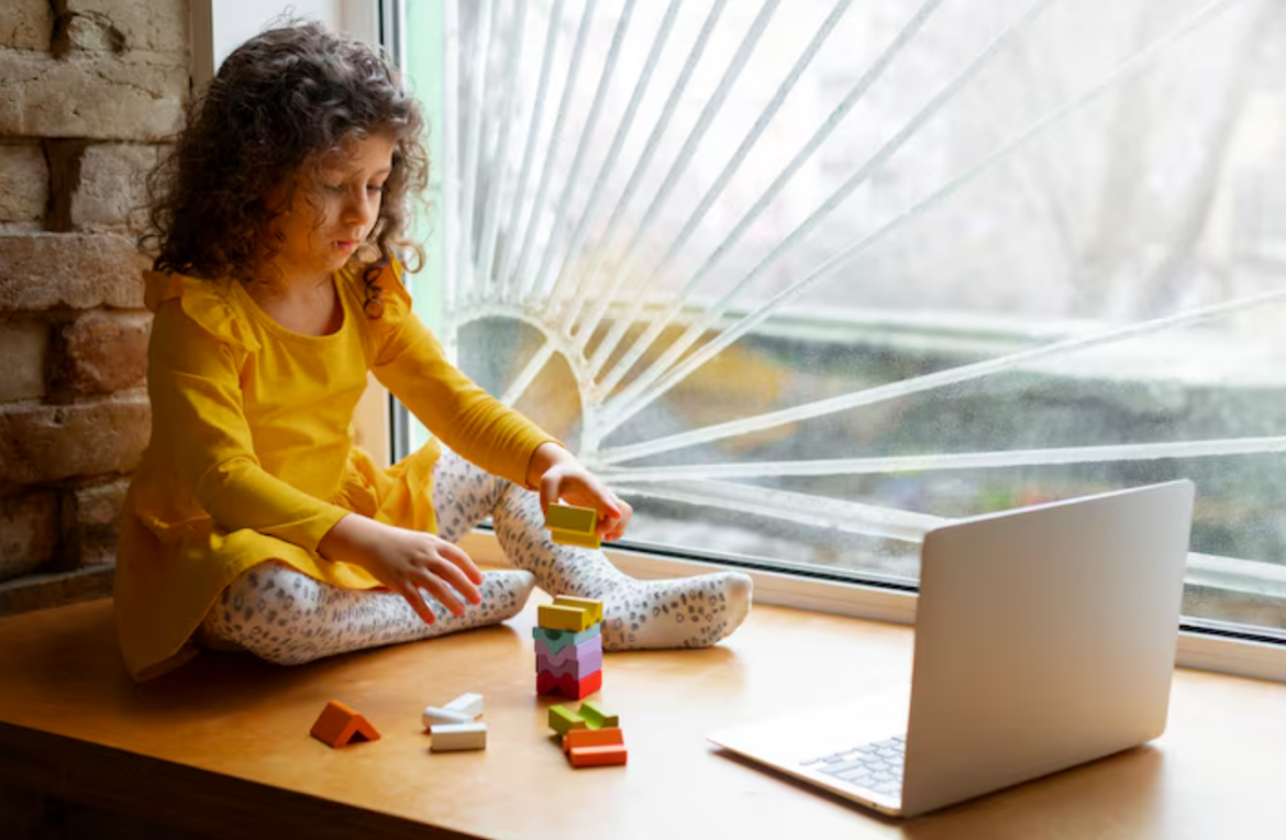 Finding Balance Between Projects and Everyday Life in a Digital World